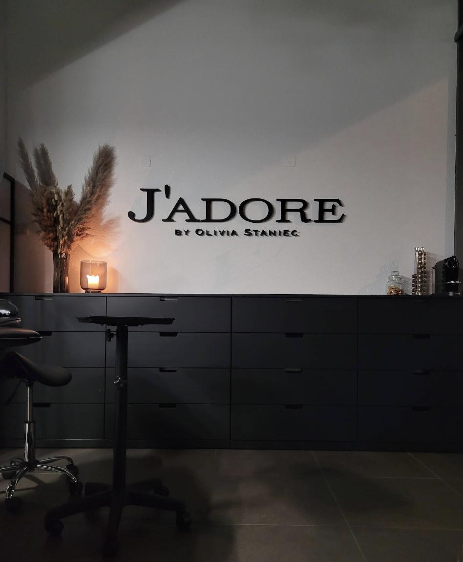 J'adore Salon Interior